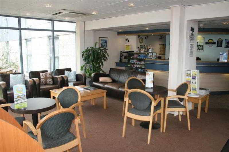 Days Inn By Wyndham London Stansted Airport Birchanger Εξωτερικό φωτογραφία