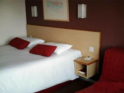 Days Inn By Wyndham London Stansted Airport Birchanger Εξωτερικό φωτογραφία